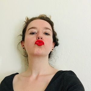 Meet your Posher, Diana